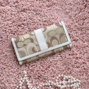 Coach wallet